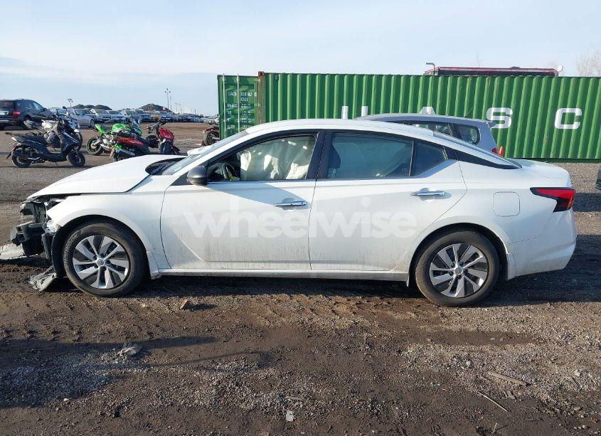 Photo 14 of 2024 Nissan Altima S FWD (VIN 1N4BL4BV1RN313886)