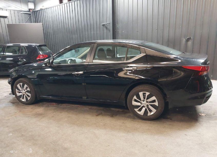 Photo 15 of 2024 Nissan Altima S FWD (VIN 1N4BL4BV1RN411901)