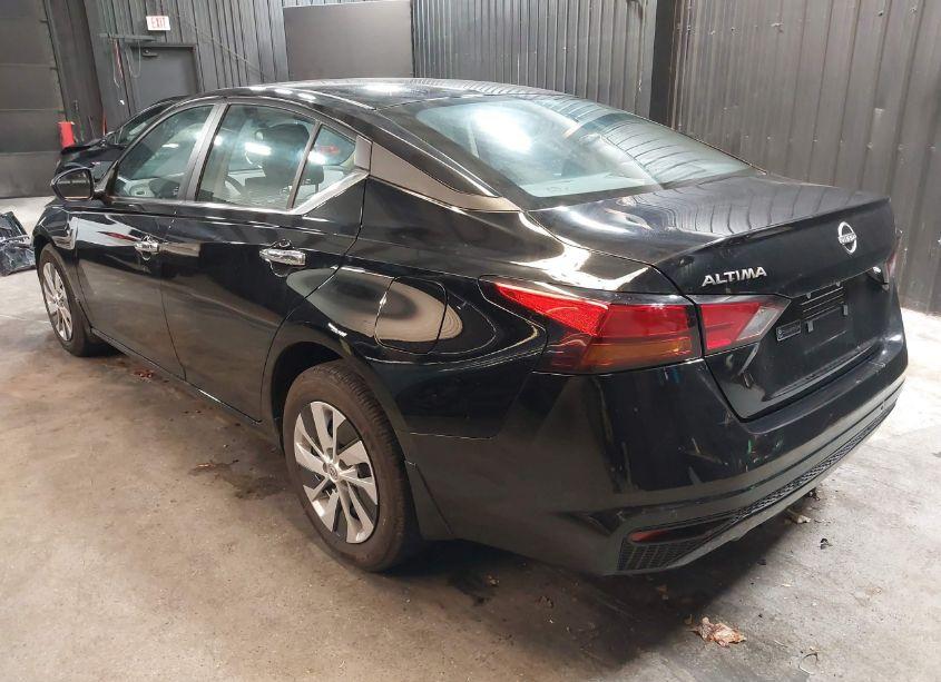 Photo 3 of 2024 Nissan Altima S FWD (VIN 1N4BL4BV1RN411901)