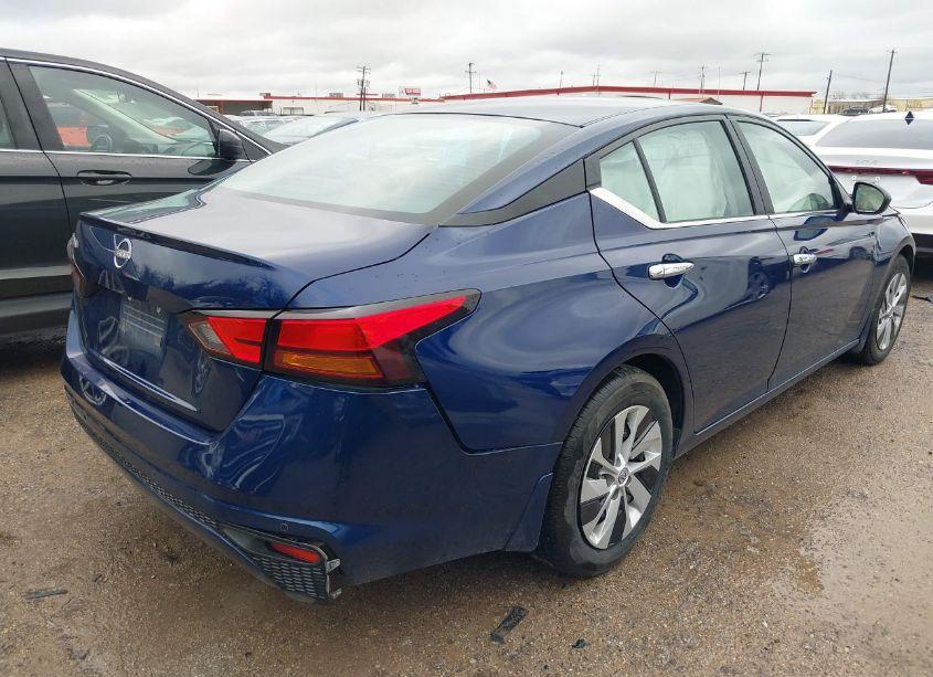 Photo 4 of 2024 Nissan Altima S FWD (VIN 1N4BL4BV1RN433817)