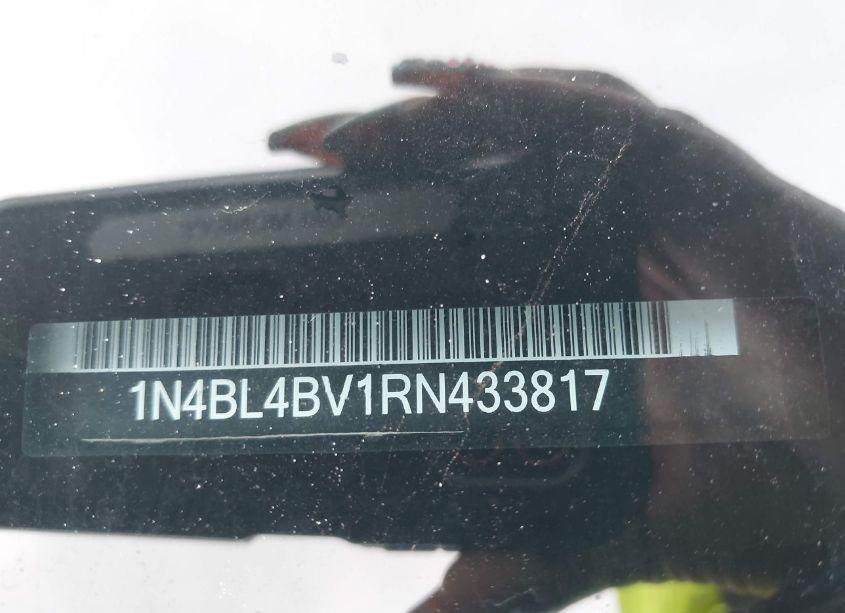 Photo 9 of 2024 Nissan Altima S FWD (VIN 1N4BL4BV1RN433817)