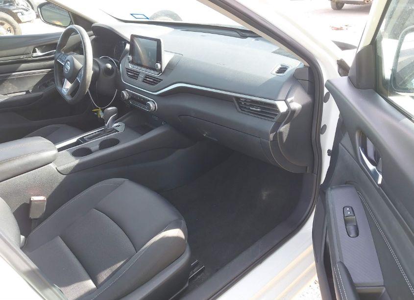 Photo 5 of 2019 Nissan Altima 2.5 S (VIN 1N4BL4BV2KC106943)