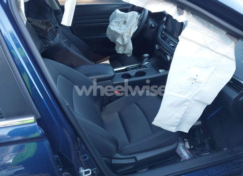 Photo 5 of 2019 Nissan Altima S (VIN 1N4BL4BV2KC136380)