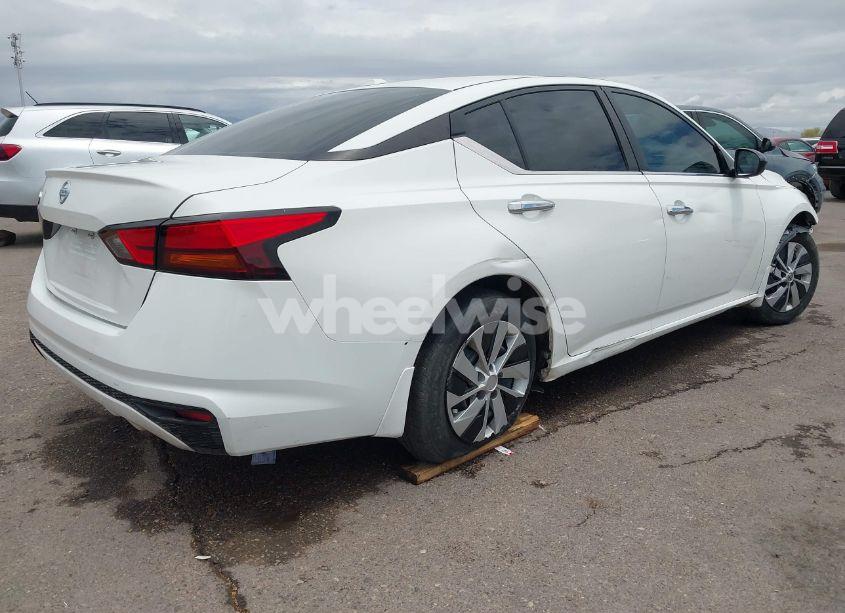 Photo 4 of 2019 Nissan Altima 2.5 S (VIN 1N4BL4BV2KC171081)