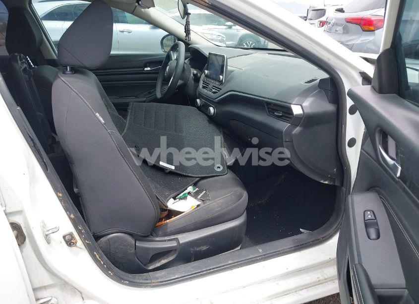 Photo 5 of 2019 Nissan Altima 2.5 S (VIN 1N4BL4BV2KC171081)