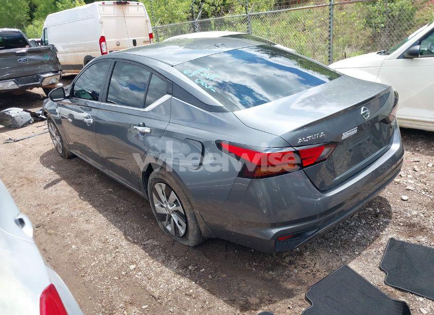 Photo 3 of 2019 Nissan Altima 2.5 S (VIN 1N4BL4BV2KC190861)