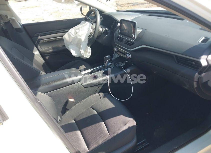 Photo 5 of 2019 Nissan Altima 2.5 S (VIN 1N4BL4BV2KC221302)