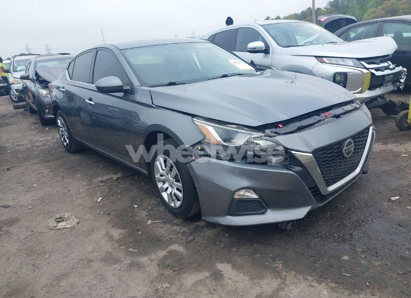 2019 Nissan Altima 2.5 S (VIN 1N4BL4BV2KC233207) main photo