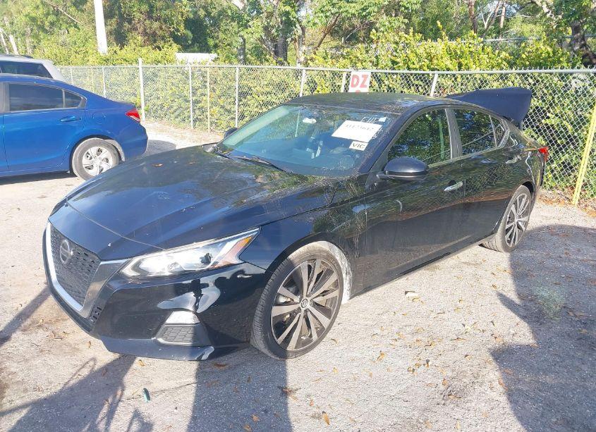 Photo 2 of 2019 Nissan Altima 2.5 S (VIN 1N4BL4BV2KC235183)