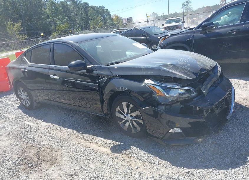 Photo 14 of 2019 Nissan Altima 2.5 S (VIN 1N4BL4BV2KC256566)