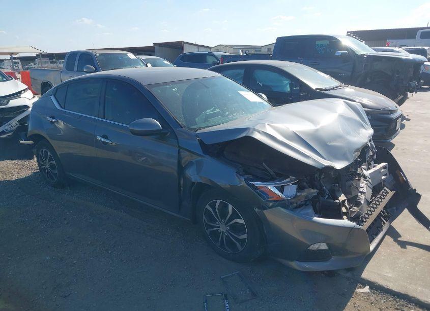 2020 Nissan Altima S FWD (VIN 1N4BL4BV2LC132363) main photo
