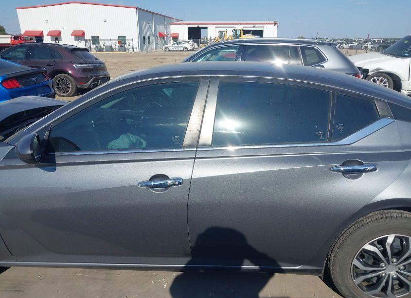 Photo 14 of 2020 Nissan Altima S FWD (VIN 1N4BL4BV2LC132363)