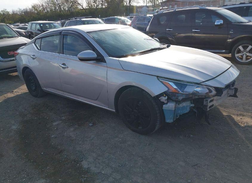 2020 Nissan Altima S FWD (VIN 1N4BL4BV2LC159448) main photo