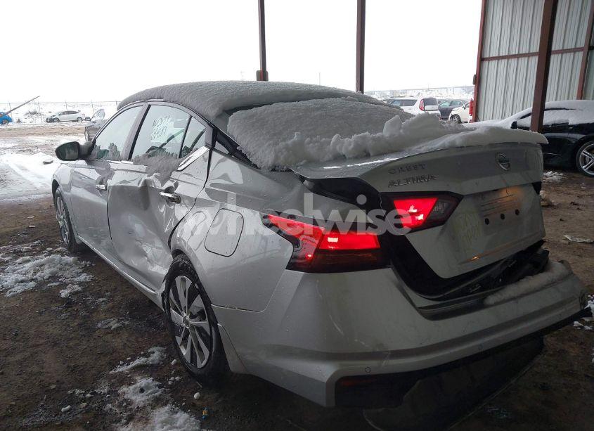 Photo 3 of 2020 Nissan Altima S FWD (VIN 1N4BL4BV2LC178968)