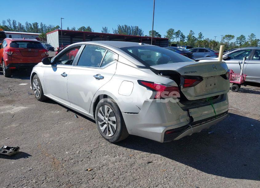 Photo 3 of 2020 Nissan Altima S FWD (VIN 1N4BL4BV2LC197150)