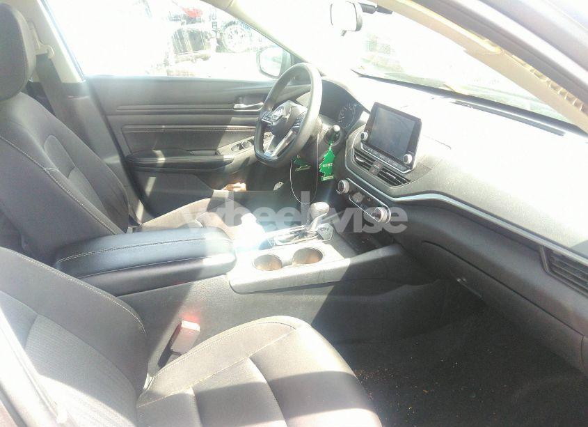 Photo 5 of 2020 Nissan Altima S FWD (VIN 1N4BL4BV2LC207577)