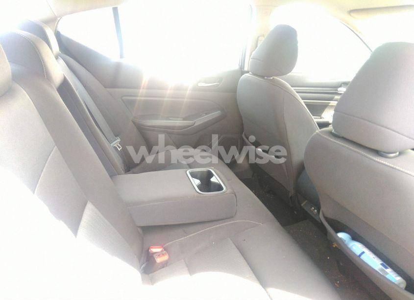Photo 8 of 2020 Nissan Altima S FWD (VIN 1N4BL4BV2LC207577)
