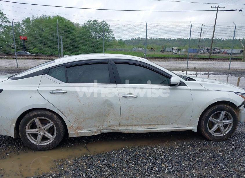 Photo 14 of 2020 Nissan Altima S FWD (VIN 1N4BL4BV2LC230065)