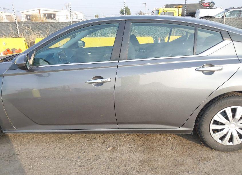 Photo 14 of 2020 Nissan Altima S FWD (VIN 1N4BL4BV2LC250798)