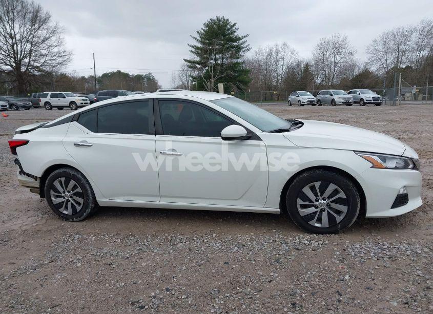 Photo 13 of 2020 Nissan Altima S FWD (VIN 1N4BL4BV2LC252583)