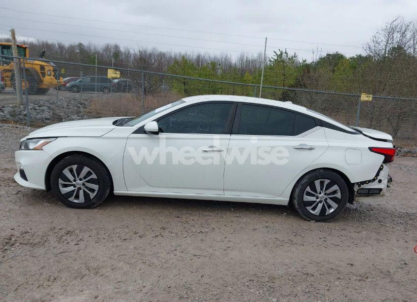 Photo 14 of 2020 Nissan Altima S FWD (VIN 1N4BL4BV2LC252583)