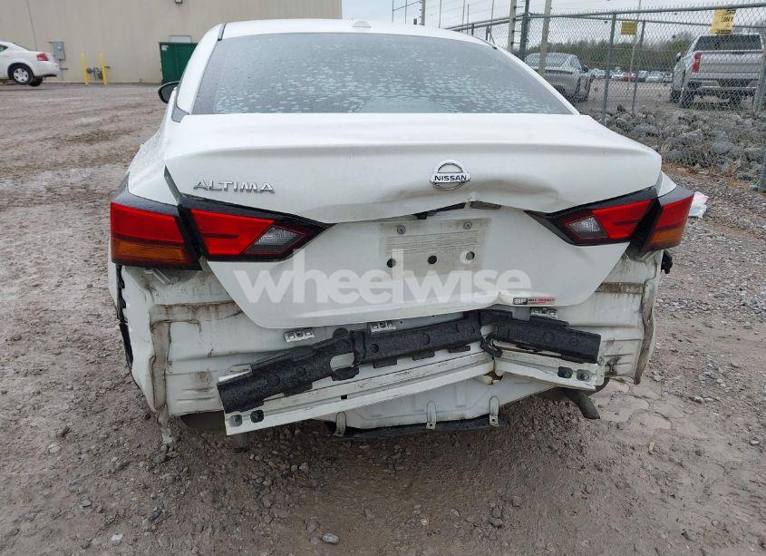 Photo 6 of 2020 Nissan Altima S FWD (VIN 1N4BL4BV2LC252583)