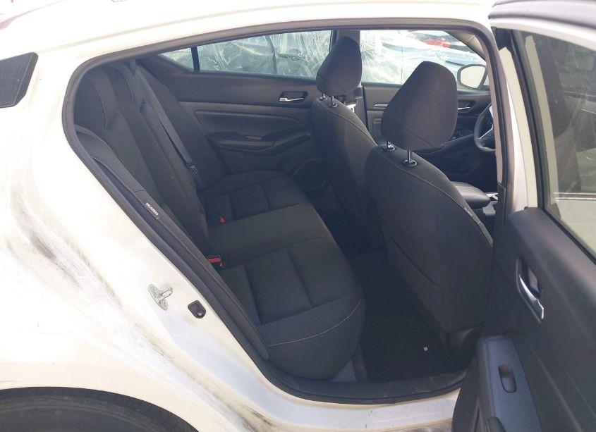 Photo 8 of 2020 Nissan Altima S FWD (VIN 1N4BL4BV2LC273370)