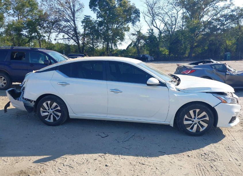 Photo 6 of 2020 Nissan Altima S FWD (VIN 1N4BL4BV2LN315735)