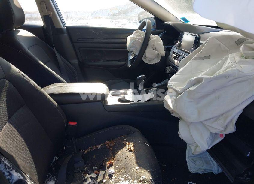 Photo 5 of 2021 Nissan Altima S FWD (VIN 1N4BL4BV2MN382725)