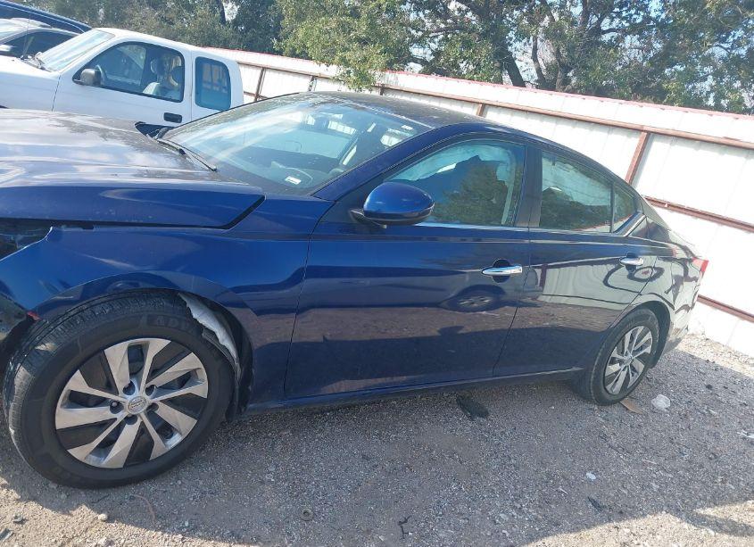 Photo 15 of 2021 Nissan Altima S FWD (VIN 1N4BL4BV2MN417490)