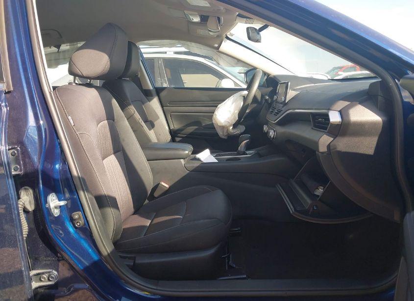 Photo 5 of 2021 Nissan Altima S FWD (VIN 1N4BL4BV2MN417490)