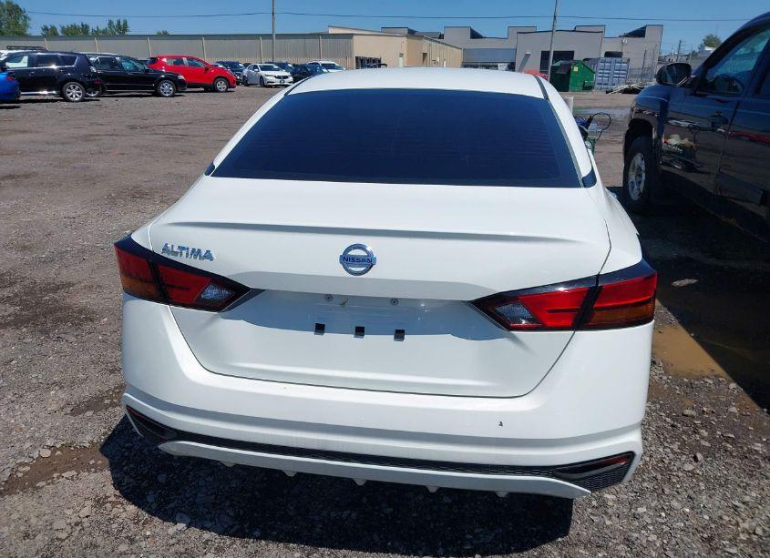 Photo 17 of 2022 Nissan Altima S FWD (VIN 1N4BL4BV2NN373623)