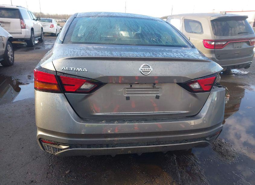 Photo 16 of 2022 Nissan Altima 2.5 S (VIN 1N4BL4BV2NN421668)
