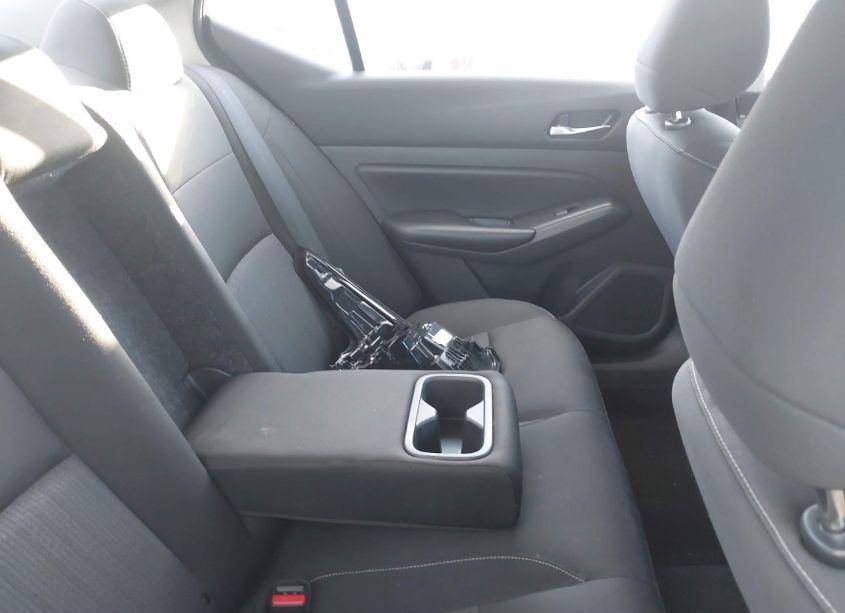 Photo 8 of 2022 Nissan Altima 2.5 S (VIN 1N4BL4BV2NN421668)