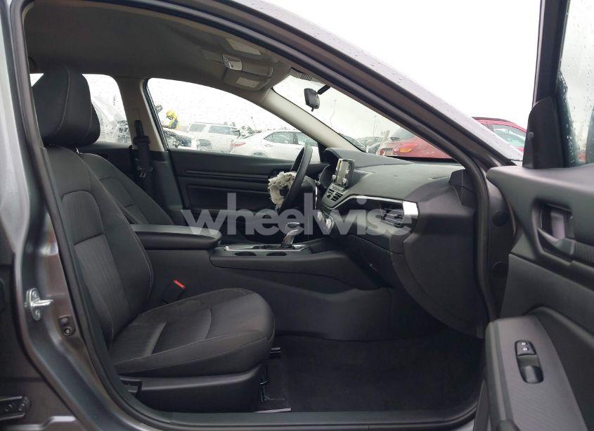 Photo 5 of 2023 Nissan Altima S FWD (VIN 1N4BL4BV2PN304742)