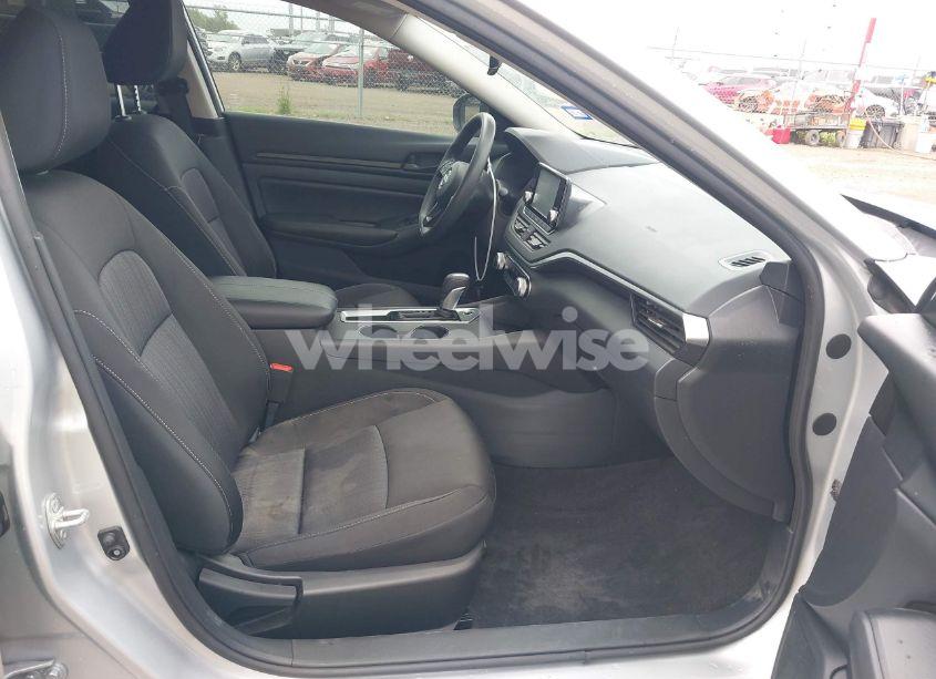 Photo 5 of 2023 Nissan Altima S FWD (VIN 1N4BL4BV2PN310296)