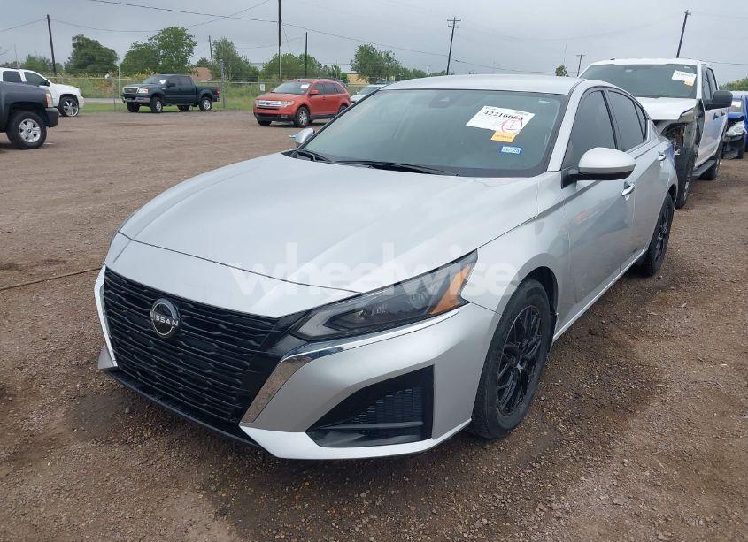 Photo 6 of 2023 Nissan Altima S FWD (VIN 1N4BL4BV2PN310296)