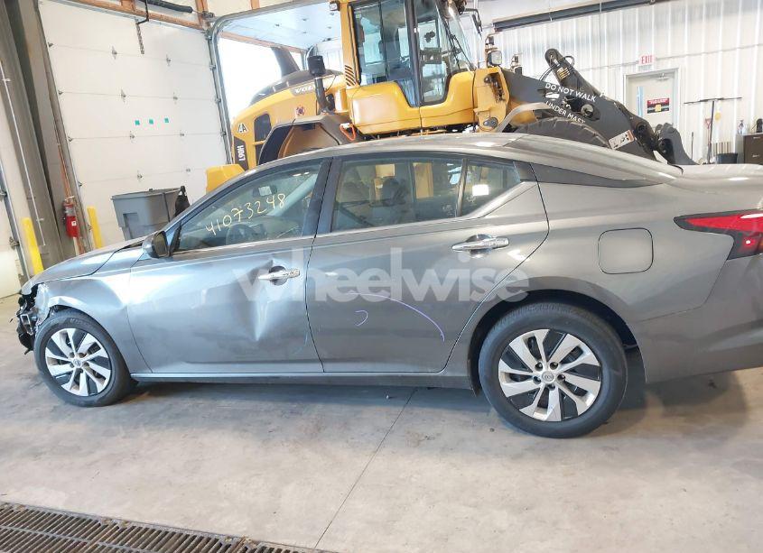 Photo 14 of 2023 Nissan Altima S FWD (VIN 1N4BL4BV2PN340351)