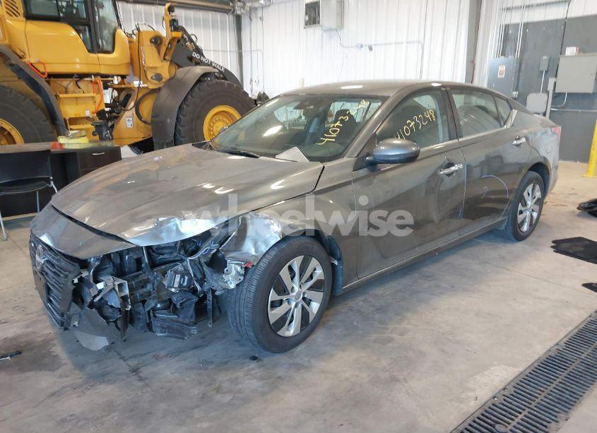 Photo 2 of 2023 Nissan Altima S FWD (VIN 1N4BL4BV2PN340351)