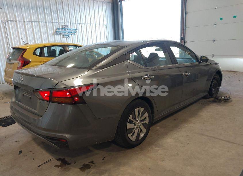 Photo 4 of 2023 Nissan Altima S FWD (VIN 1N4BL4BV2PN340351)