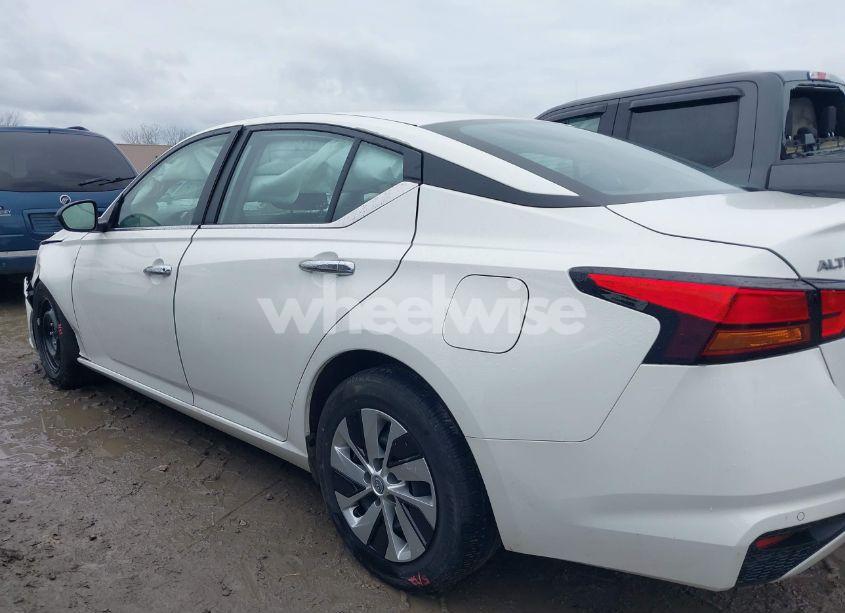 Photo 13 of 2024 Nissan Altima S FWD (VIN 1N4BL4BV2RN368802)