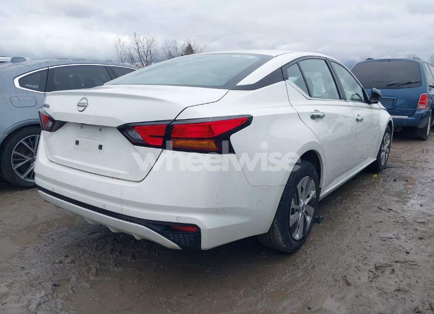 Photo 4 of 2024 Nissan Altima S FWD (VIN 1N4BL4BV2RN368802)