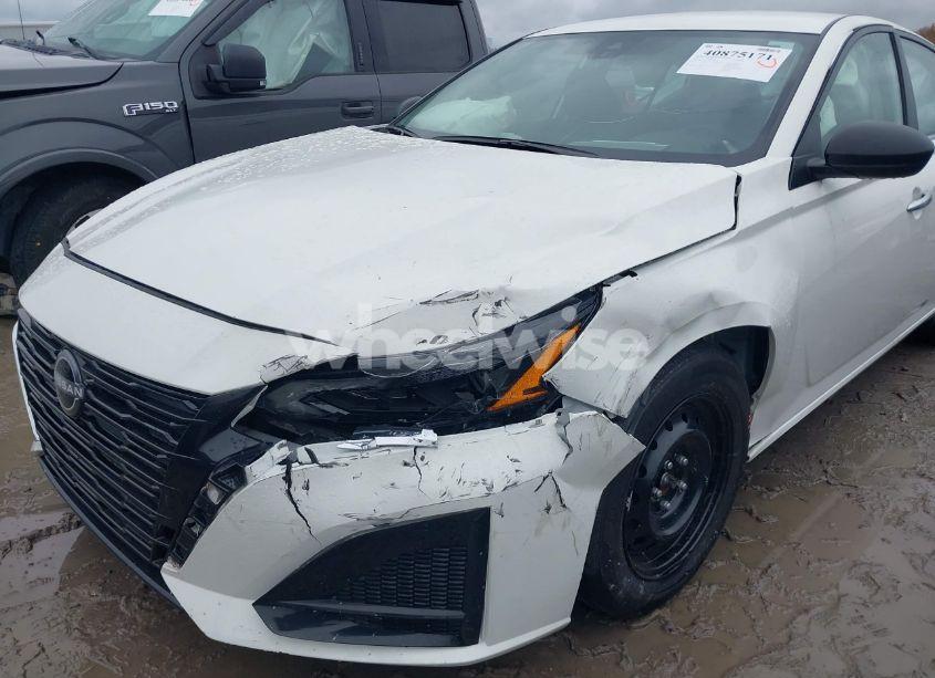 Photo 6 of 2024 Nissan Altima S FWD (VIN 1N4BL4BV2RN368802)