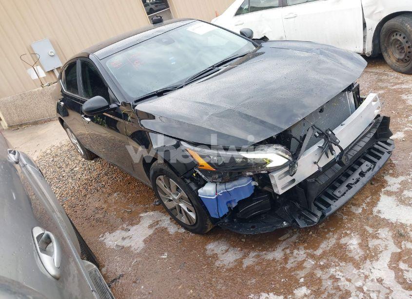 2025 Nissan Altima S FWD (VIN 1N4BL4BV2SN330671) main photo