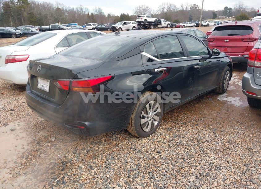 Photo 4 of 2025 Nissan Altima S FWD (VIN 1N4BL4BV2SN330671)