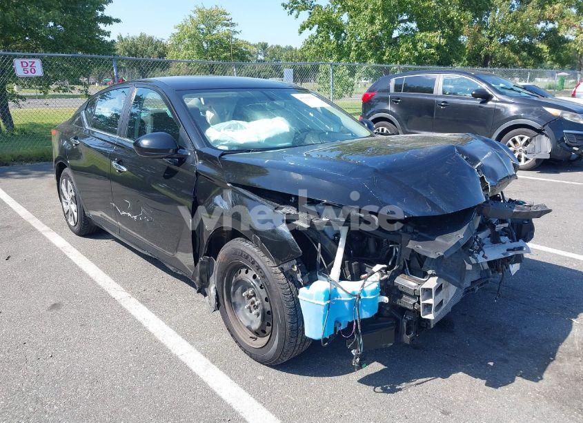 2019 Nissan Altima 2.5 S (VIN 1N4BL4BV3KC134833) main photo