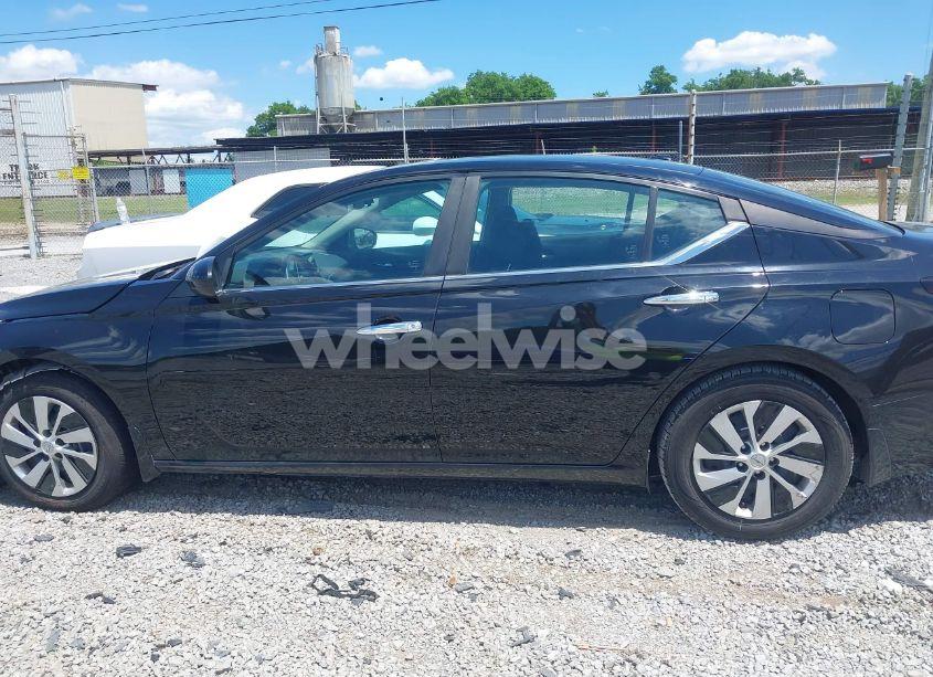 Photo 15 of 2019 Nissan Altima 2.5 S (VIN 1N4BL4BV3KC135934)