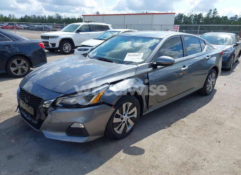 Photo 2 of 2019 Nissan Altima 2.5 S (VIN 1N4BL4BV3KC210275)