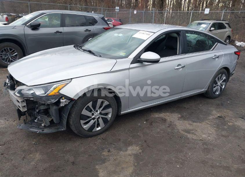Photo 2 of 2019 Nissan Altima 2.5 S (VIN 1N4BL4BV3KC224239)
