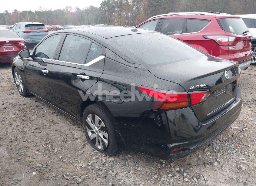 Photo 3 of 2019 Nissan Altima 2.5 S (VIN 1N4BL4BV3KC242272)